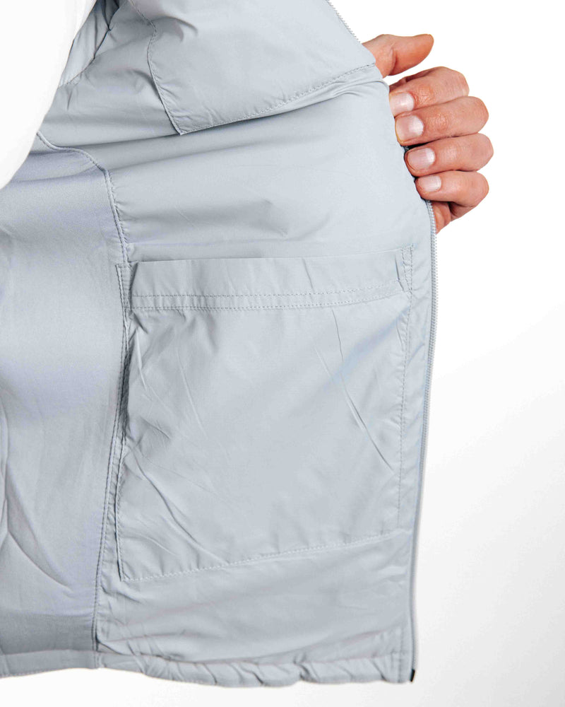 The Primo Golf Light Gray Vest inner pocket