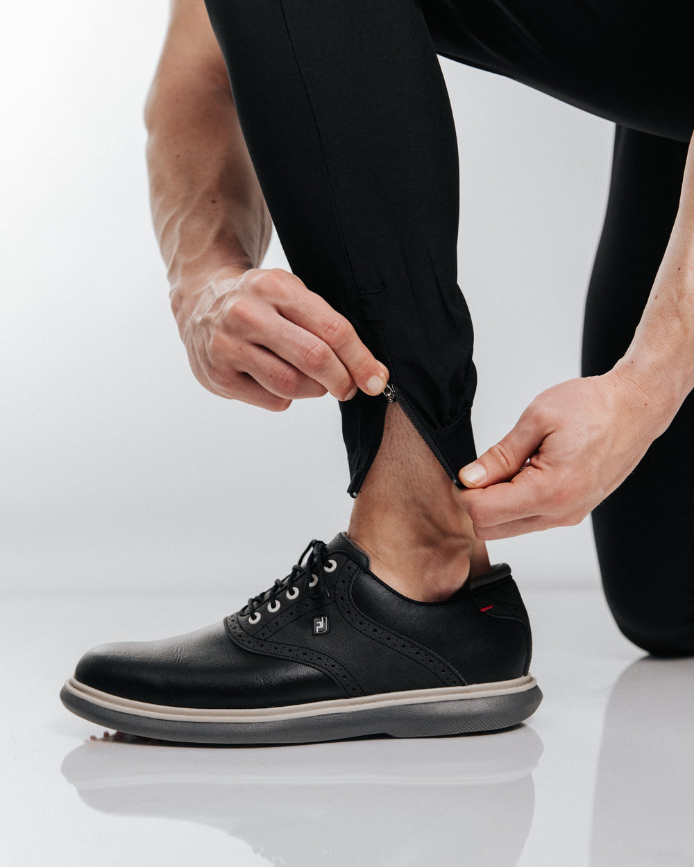 Primo Black Jogger Primo Golf Apparel